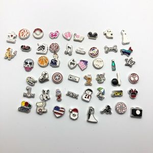 Charms- 50 pieces- mixed lot- pokemon & Disney